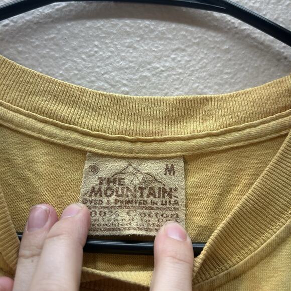 VTG 2000 The Mountain SZ M Native American Wolf T-Shirt Tie Dye Festival Y2K - Picture 4 of 5